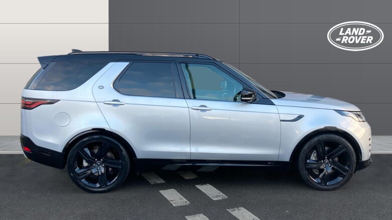 Land Rover Discovery 3.0 D300 R-Dynamic HSE 5dr Auto Diesel Station Wagon